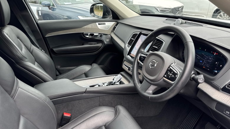 Volvo XC90 2.0 B5P [250] Ultra Dark 5dr AWD Geartronic Petrol Estate